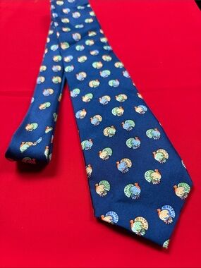 Alynn Turkey silk tie!!